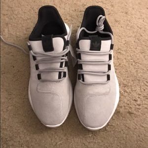 NEW ADIDAS TUBULAR GREY SUEDE - WOMEN’S - SIZE 5.5